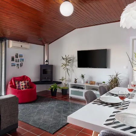 Feeltheland Ria Appartement
