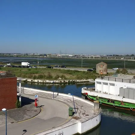 Daire Feeltheland Ria