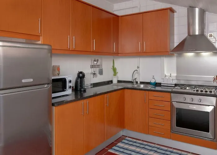 Feeltheland Ria * アヴェイロ