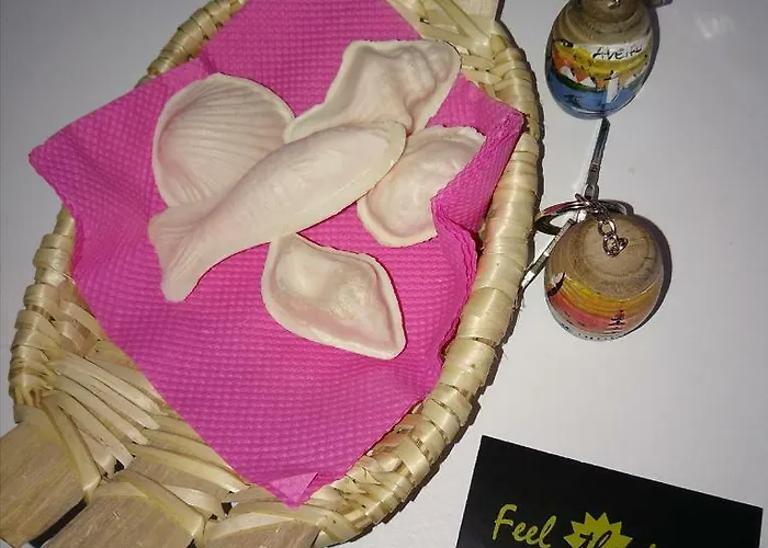 Feeltheland Ria アパート